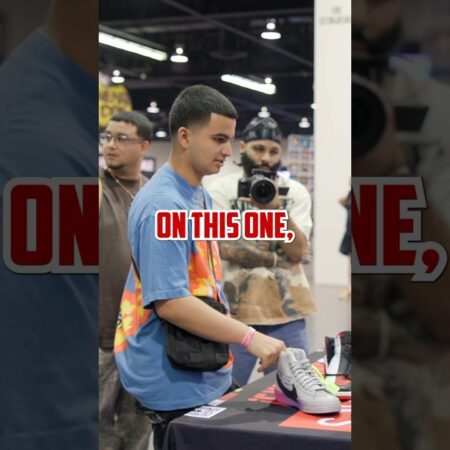 Epic Fail: Coin Flip Mishap at Sneaker Con with RARE Jordan 1 Retro High!