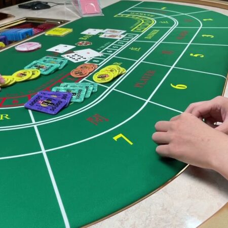 【百家乐赌场】带本金三万五能翻100倍？仔细看有猫腻 | 百家樂 | 百家樂賭場 | 澳門百家樂 | 澳門賭場 | 百家樂牌靴 | 作弊牌靴 | 出千牌靴 | 透明牌靴-【百家乐赌场】三万五本金翻100倍，揭秘猫腻与真相 | 澳門百家樂 | 牌靴技巧与作弊分析