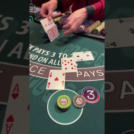 Doubling down an 8 vs a 3. Vegas Live, Plaza-“在Vegas Live Plaza中对8和3进行加倍策略分析”