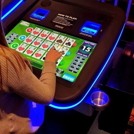 Minnesota Supreme Court Allows Racetrack Dealer-Assist-“Minnesota Supreme Court: Racetrack Dealer-Assist Legalized”