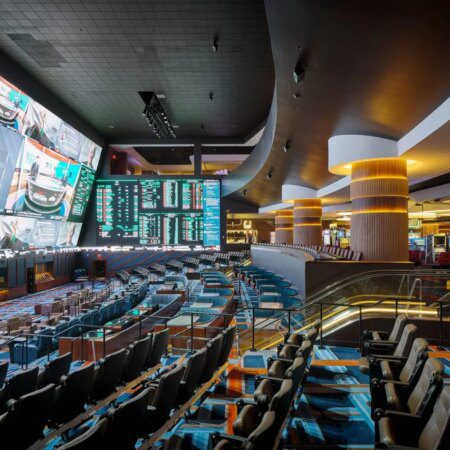 Are Exchange Rates the Reason Canadians Are Dumping Las Vegas?-“Are Exchange Rates Driving Canadians Away from Las Vegas?”