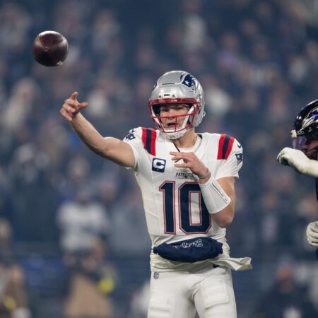 Super Bowl Betting Expected to Decline 2% to $1.5 Billion-“Super Bowl Betting Expected to Drop 2% to $1.5 Billion”