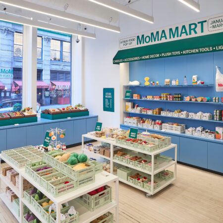 MoMA Mart 將日常雜貨變成令人愉悅的設計物品