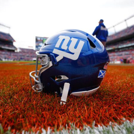 New York Giants Interested in Former ‘Trick Shot’ QB for Top Coaching Role-“New York Giants Eye Former ‘Trick Shot’ QB for Key Coaching Position”