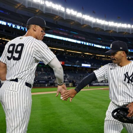 Have the Yankees Been Passed as the Favorite in the AL East?-“Yankees vs. AL East Favorites: Who’s Now in the Lead?”