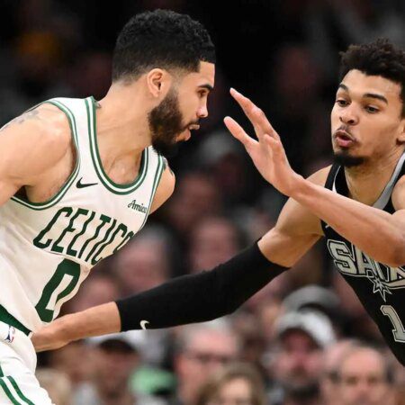 Victor Wembanyama gets ‘ridiculous’ praise from Jayson Tatum-“Victor Wembanyama Receives High Praise from Jayson Tatum: A Rising Star in the NBA”