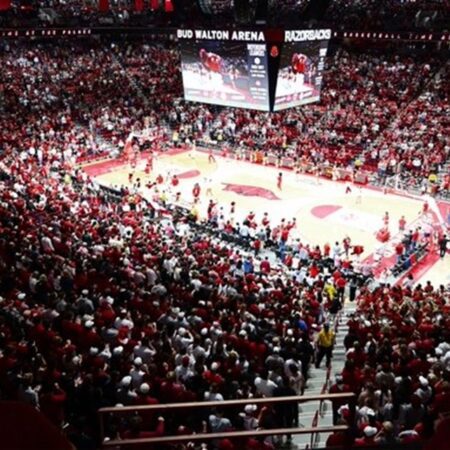 阿肯色州重新安排剃刀鯨籃球比賽的時間