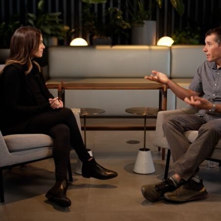 實時更新：亞歷克斯·霍諾德 (Alex Honnold) 將獨自攀登台北 101 摩天大樓