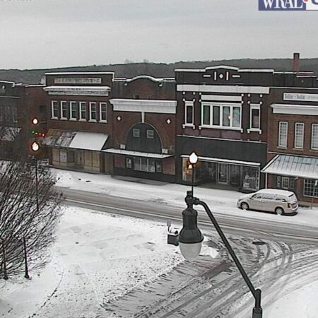 Triangle expected to get a little less snow than initially projected :: WRAL.com-“Triangle Forecast: Snowfall Expected to Decrease from Initial Projections | WRAL.com”