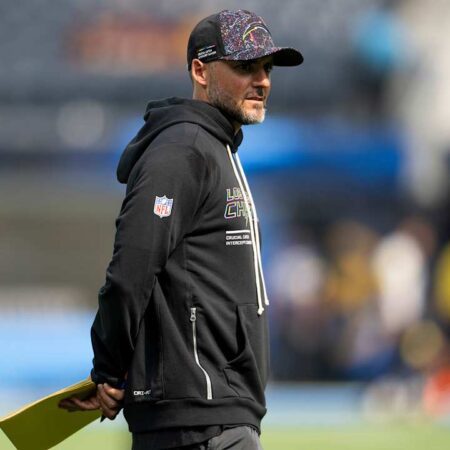 Because of Tom Brady, Raiders Reportedly Were in the Mix for Jesse Minter-“Raiders Consider Jesse Minter Amid Tom Brady Connections”