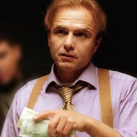 泰勒·謝里丹 (Taylor Sheridan) 的《黑道家族》替代品佔據全球流媒體排行榜