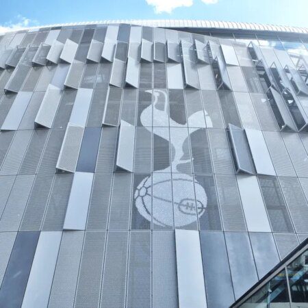 They know where to find me” – Agent says Tottenham client ‘amazed’ by late January interest-“Tottenham Client ‘Amazed’ by Late January Interest, Agent Reveals