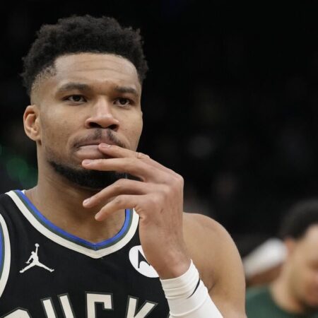 [Helin] League sources NBC Sports has spoken with lean toward Golden State because it can offer up to four first-round draft picks (ones that could be very valuable after Curry retires, Antetokounmpo fades, and the Warriors struggle). Anthony Slater at ESPN reports the same thing.-“Golden State Warriors Eyeing Helin: Potential Four First-Round Picks in Future Drafts”