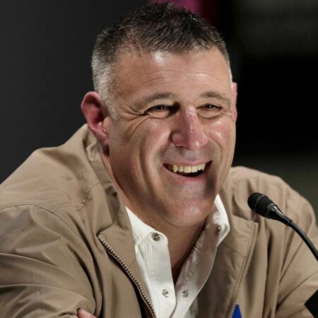 Mike Vrabel drops obvious take on Super Bowl being a must-win game-“Mike Vrabel Declares Super Bowl a Must-Win Game”