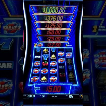 老虎机解密 | 怎样在赌场赢钱，Jackpot！#游戏 #老虎机 #赌场 #短视频 #shorts #jackpot #casino #gaming-如何在赌场的老虎机上赢得巨奖 | 赢取Jackpot！