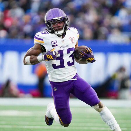 3 Vikings cut candidates entering 2026 offseason-“Top 3 Vikings Cut Candidates for the 2026 Offseason”