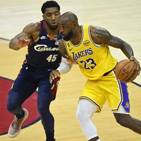 LeBron James reunion prediction fits storybook ending-“LeBron James Reunion: A Storybook Ending in NBA History”