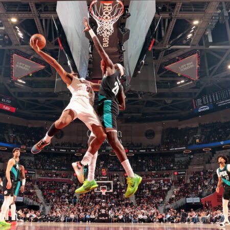 Trail Blazers lose player to season-ending injury-“Trail Blazers Star Suffers Season-Ending Injury”