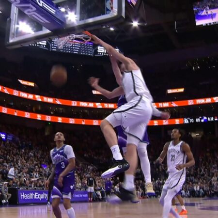 [Highlight] Egor Dёmin shows us why he is a Rising Star with the thunderous lefty dunk (with replays)-“Rising Star Egor Dёmin Showcases Thunderous Lefty Dunk (with Replays)”