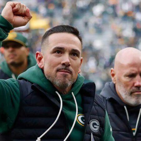 Matt LaFleur drops honest truth on coaching against his brother-“Matt LaFleur Shares Candid Insights on Coaching Against His Brother”