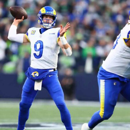 Matthew Stafford wins first NFL MVP award by 1 vote over Drake Maye-“Matthew Stafford Claims NFL MVP Award by Just 1 Vote Over Drake Maye”