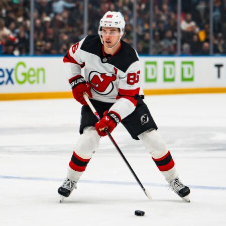 Devils Jack Hughes Injury Status Remains in Question-“Devils Jack Hughes Injury Status Update: What Fans Need to Know”