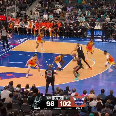 [Highlight] Victor Wembanyama with the clutch alley-oop dunk-Victor Wembanyama’s Clutch Alley-Oop Dunk Highlights