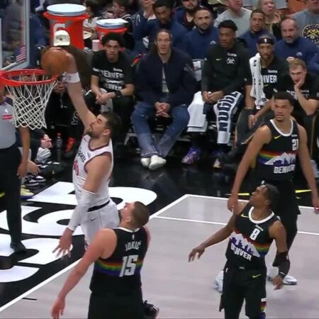 [Lowlight] Ivica Zubac misses the wide-open dunk attempt at the rim-Ivica Zubac Misses Wide-Open Dunk Attempt | Lowlight Clip