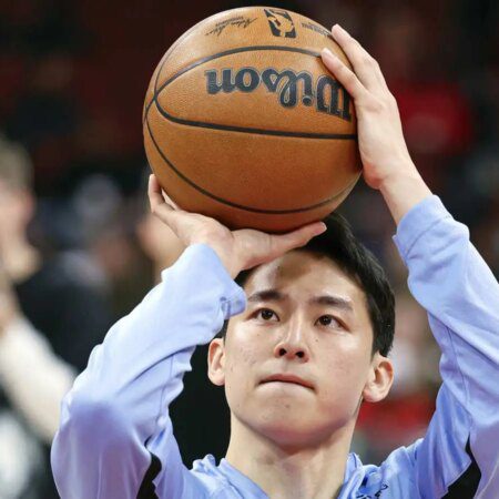 Watch Yuki Kawamura make his Chicago debut-“Yuki Kawamura Chicago Debut: Watch Live Performance”