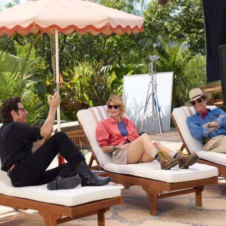 Comcast Reunites ‘Jurassic Park’ Trio for Super Bowl Commercial-“Comcast Reunites ‘Jurassic Park’ Stars for Epic Super Bowl Ad”