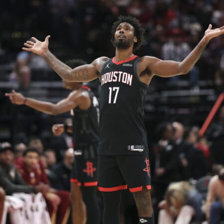 Final Injury Report for Mavericks-Rockets: Will Naji Marshall, Tari Eason Play?-“Mavericks-Rockets Final Injury Report: Naji Marshall & Tari Eason Availability”