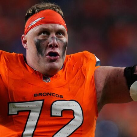 Bolles captures Alan Page award for community work-“Bolles School Wins Alan Page Award for Community Service Excellence”