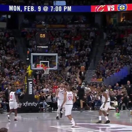 [Highlight] Jamal Murray beats the third-quarter buzzer with a clutch shot, bringing his total to 18 points on 4 made threes-“Jamal Murray Hits Clutch Buzzer Beater, Scoring 18 Points with 4 Threes”