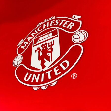 “Casually sold him back” – Director in awe of ‘unrepeatable’ deal with Manchester United-“Director Amazed by Unrepeatable Deal with Manchester United: ‘Casually Sold Him Back'”