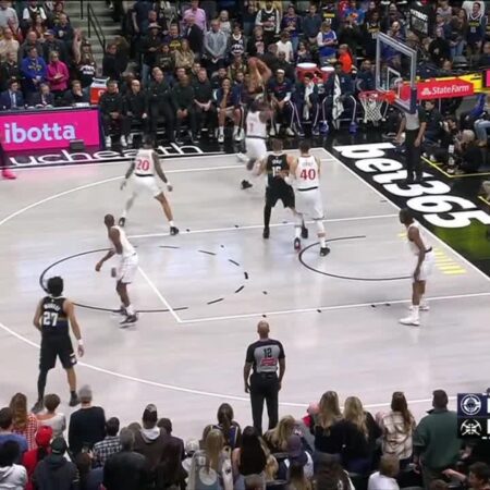 [Highlight] Nikola Jokić finds Spencer Jones in the corner for the three-pointer, giving the Nuggets their first points of the game-Nikola Jokić Assists Spencer Jones for Three-Pointer, Nuggets’ First Points of Game