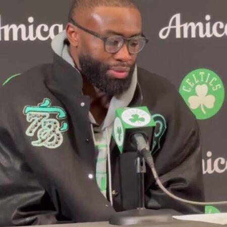 Jaylen Brown on his collision with Onyeka Okongwu:“I know from my own experiences with a fractured face and chipped teeth that shit is a hassle. So, wasn’t intentional. I know it’s gonna be a long day at the dentist. Hopefully he has a good recovery.”-“Jaylen Brown Reflects on Collision with Onyeka Okongwu: A Personal Take on Injury Recovery”