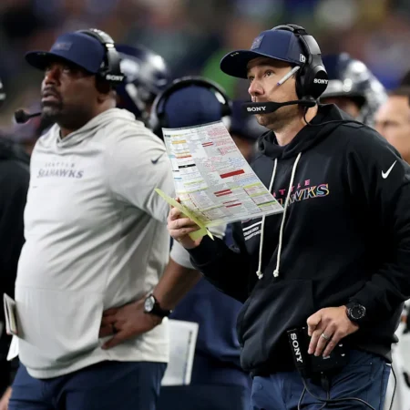 Raiders complete 2nd interview with Seahawks OC Klint Kubiak. Now what?-“Raiders Complete 2nd Interview with Seahawks OC Klint Kubiak: What’s Next?”