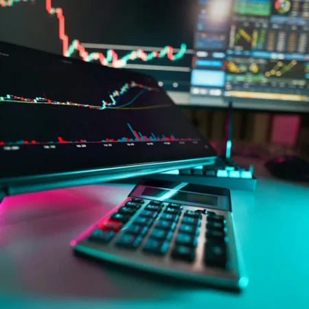 Jim Cramer on Robinhood: “It Is a Buy”-“Jim Cramer Says Robinhood Stock Is a Buy: Key Insights”