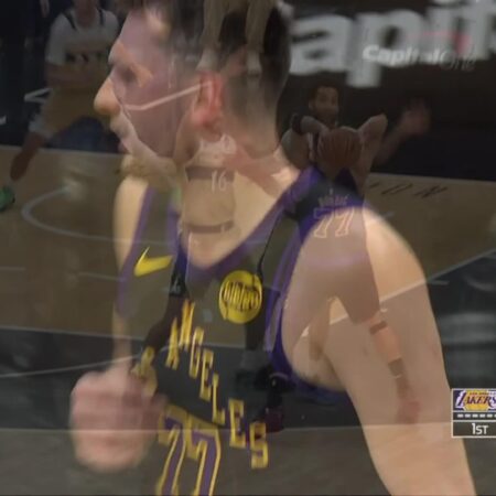 [Highlight] Luka hits Vando with an absolute dime between two defenders (with replays)-“Luka Doncic Delivers Stunning Assist to Vando Between Two Defenders – Replays Included”